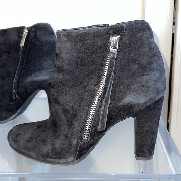 Sam Edelman Black Suede Booties - Picture 7 of 11